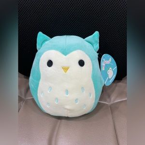 Kelly toy Winston the owl 8” Squishmallow. New with tags.